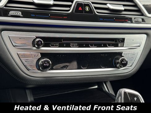 Used 2018 BMW 750i xDrive image 10