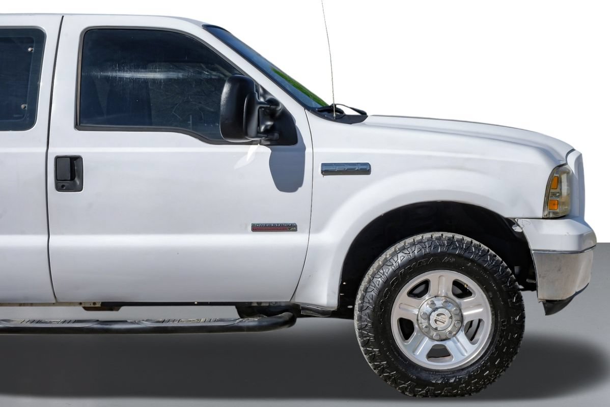 Used 2005 Ford F250 XL AWD/4WD image 7