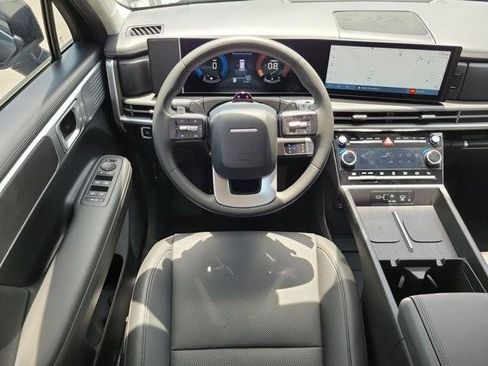 Used 2025 Hyundai Santa Fe XRT w/ Tow & Go Package AWD/4WD image 16