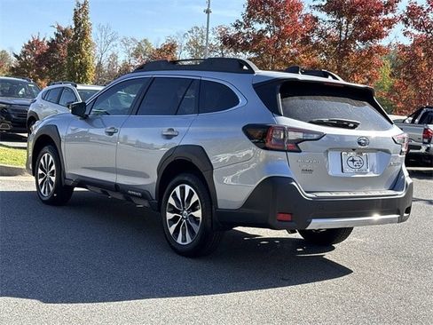 Certified 2025 Subaru Outback Limited w/ Popular Package #2 image 5