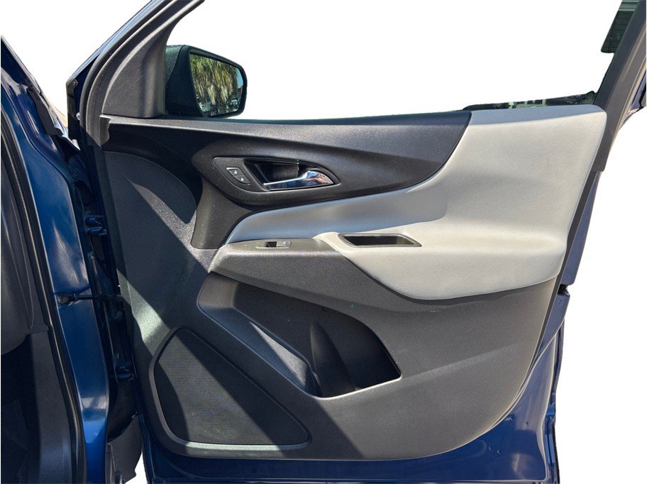 Used 2023 Chevrolet Equinox LS FWD image 37