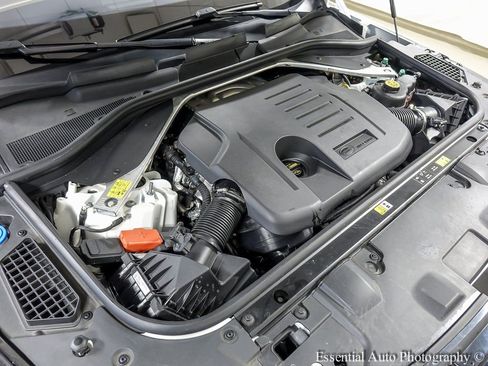 Used 2023 Land Rover Range Rover SE AWD/4WD image 42