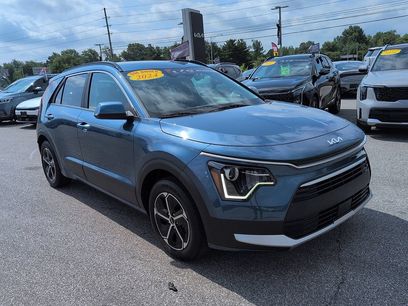 Used 2024 Kia Niro EX