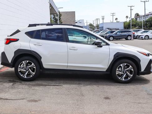 Used 2024 Subaru Crosstrek 2.0i Premium AWD/4WD image 5