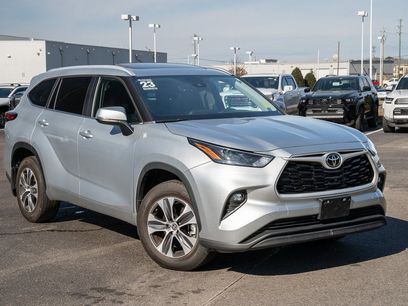 Used 2023 Toyota Highlander XLE