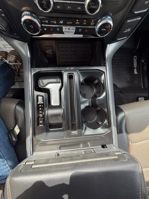 Used 2025 Ford F150 Lariat w/ Equipment Group 502A High AWD/4WD image 17