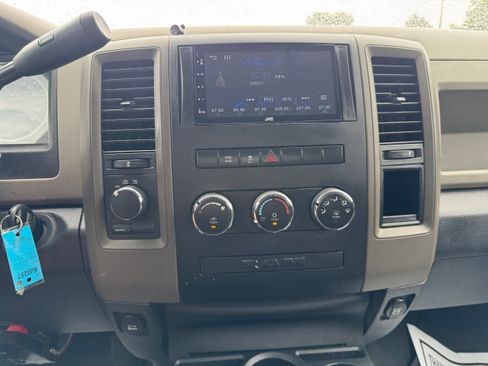 Used 2012 RAM 1500 Express AWD/4WD image 19