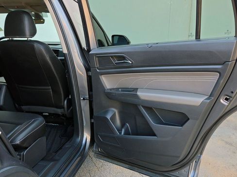 Certified 2023 Volkswagen Atlas SEL R-Line AWD/4WD image 62