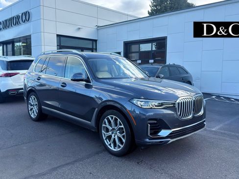 Used 2019 BMW X7 xDrive40i w/ Cold Weather Package AWD/4WD image 1