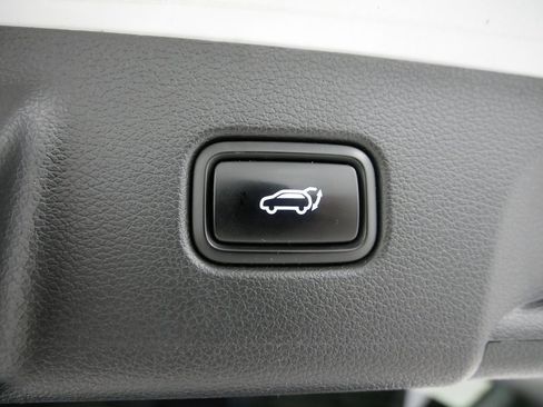 Used 2021 Hyundai Palisade SEL w/ Premium Package image 12