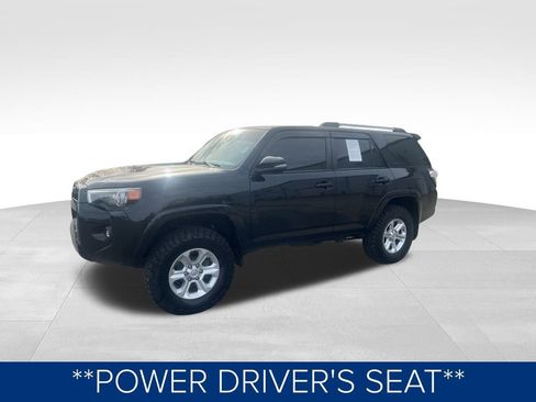 Used 2022 Toyota 4Runner SR5 Premium image 7