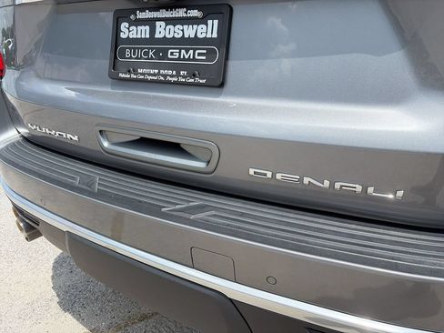 Certified 2021 GMC Yukon XL Denali w/ Denali Premium Package AWD/4WD image 38