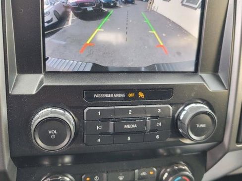 Used 2020 Ford F150 XLT image 17