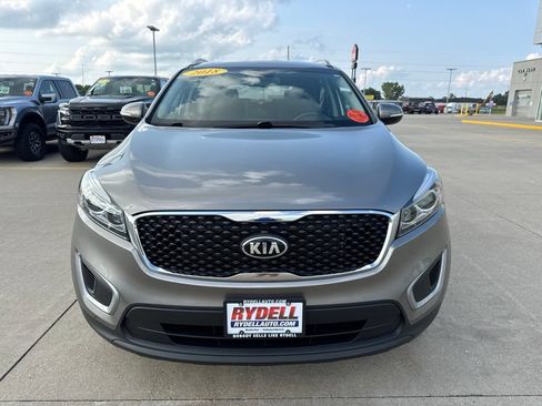 Used 2018 Kia Sorento AWD image 26
