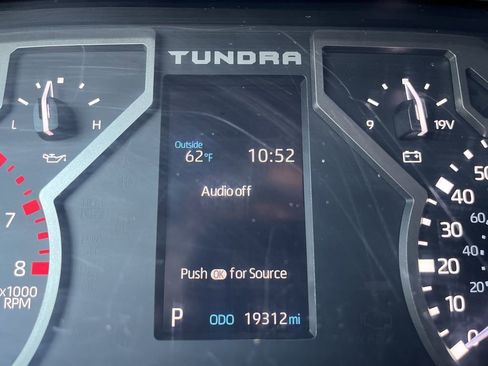 Used 2025 Toyota Tundra SR5 AWD/4WD image 26