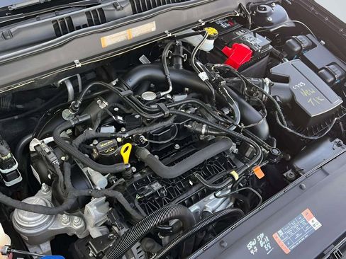 Used 2020 Ford Fusion SE image 33