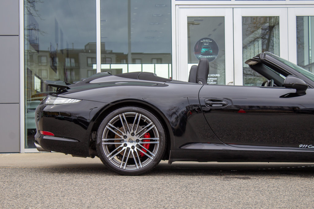 Used 2015 Porsche 911 Carrera S RWD image 6