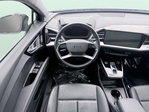 Used 2023 Audi Q4 e-tron Premium Plus w/ Premium Plus image 61