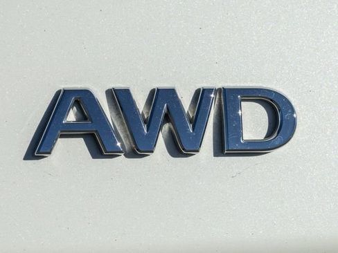 Used 2023 INFINITI QX60 Luxe AWD/4WD image 6