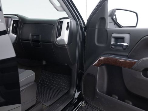 Used 2016 GMC Sierra 1500 SLE image 32