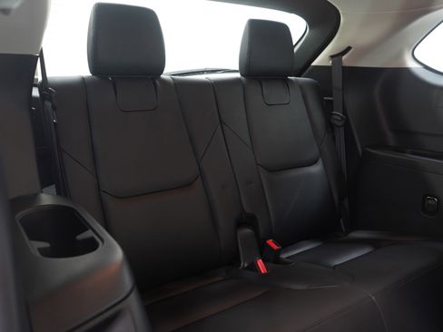 Used 2023 MAZDA CX-9 Touring image 15