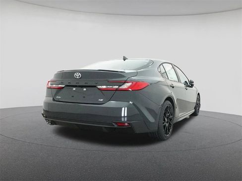New 2026 Toyota Camry SE image 24