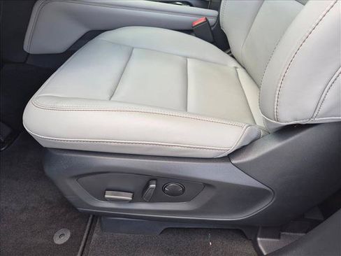 New 2026 Ford Explorer Active w/ Active Comfort Package RWD image 4