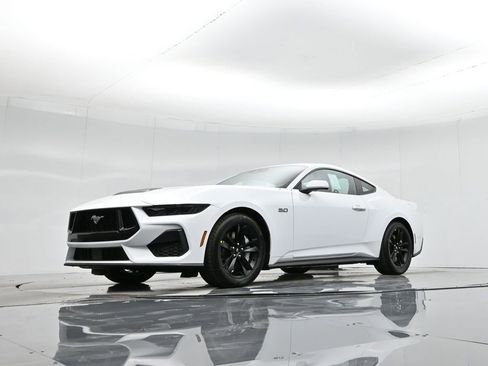 New 2026 Ford Mustang GT image 40
