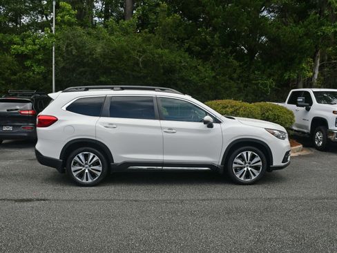 Used 2020 Subaru Ascent Limited w/ Technology Package AWD/4WD image 5
