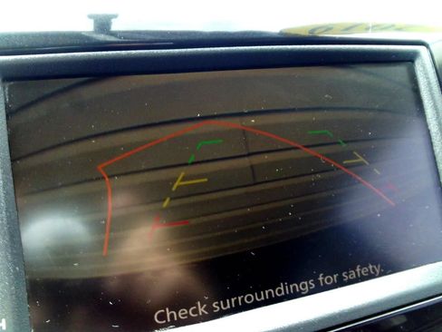 Used 2019 Nissan Sentra SR FWD image 18
