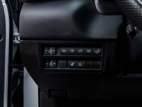 Used 2024 Toyota Sequoia Platinum image 22