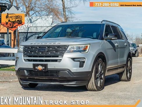 Used 2018 Ford Explorer XLT w/ Equipment Group 202A image 1