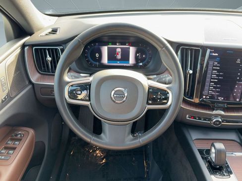 Certified 2023 Volvo XC60 B5 Plus w/ Protection Package Premier image 26