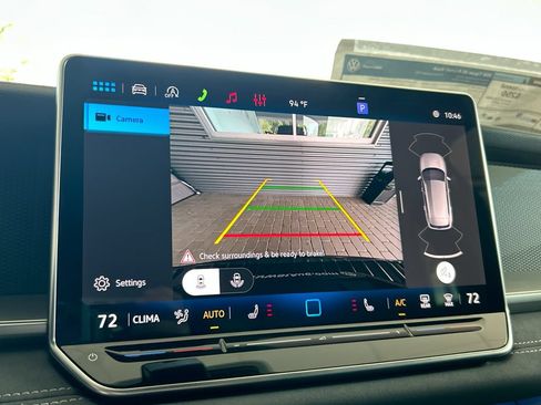 New 2026 Volkswagen Tiguan SE R-Line FWD image 26