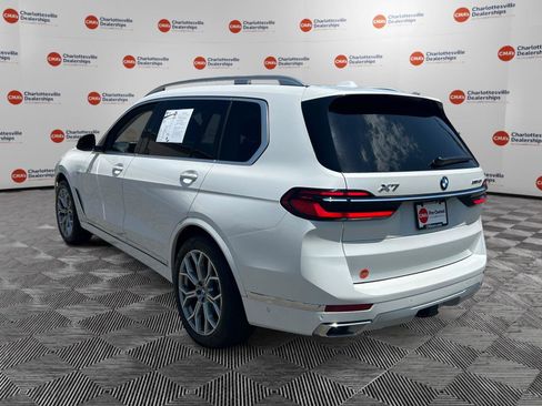 Used 2025 BMW X7 xDrive40i w/ Executive Package AWD/4WD image 3