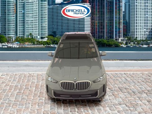 Used 2025 BMW X5 xDrive40i image 8