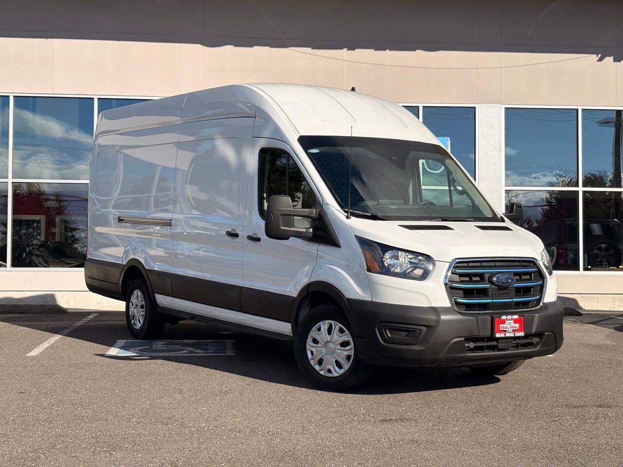 Used 2023 Ford E-Transit 148 High Roof Extended w/ Load Area Protection Package RWD image 2