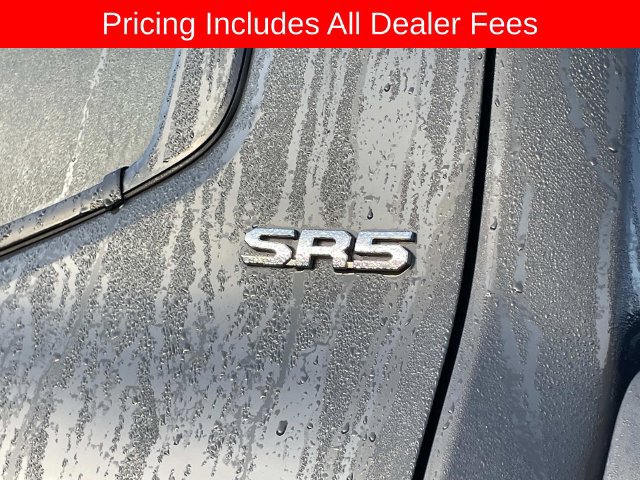 Used 2025 Toyota Tacoma SR5 AWD/4WD image 5