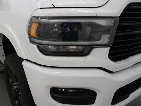 Used 2022 RAM 2500 Laramie w/ Night Edition AWD/4WD image 27
