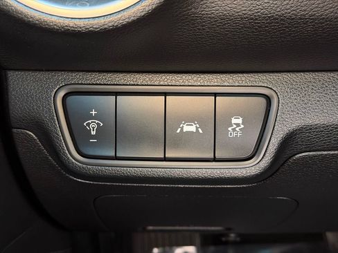 Used 2021 Kia Forte LXS FWD image 24