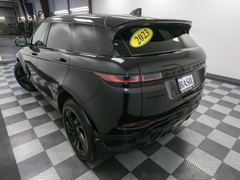 Used 2023 Land Rover Range Rover Evoque S image 9