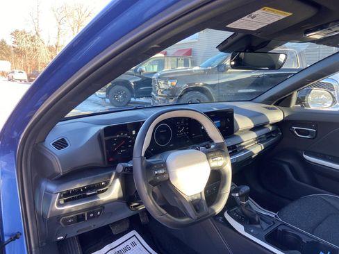 Used 2025 Kia K4 GT-Line image 14