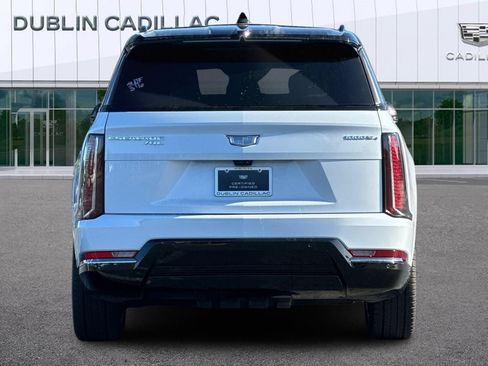 Certified 2026 Cadillac Escalade IQL Sport 2 AWD/4WD image 5