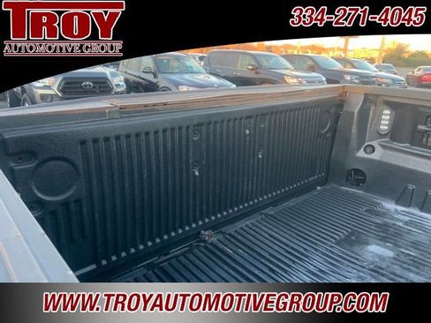 Used 2018 Ford F150 Platinum w/ Equipment Group 701A Luxury image 26