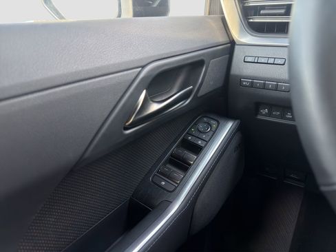 Used 2024 Lexus GX 550 w/ Accessory Package (Z1) AWD/4WD image 12