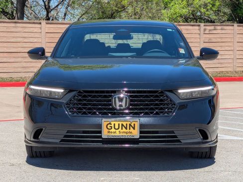 Used 2025 Honda Accord Sport image 8