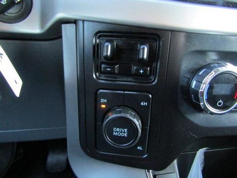 Used 2021 Ford F150 XLT w/ Equipment Group 301A Mid image 13