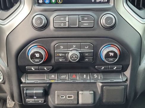Used 2021 Chevrolet Silverado 1500 RST AWD/4WD image 21