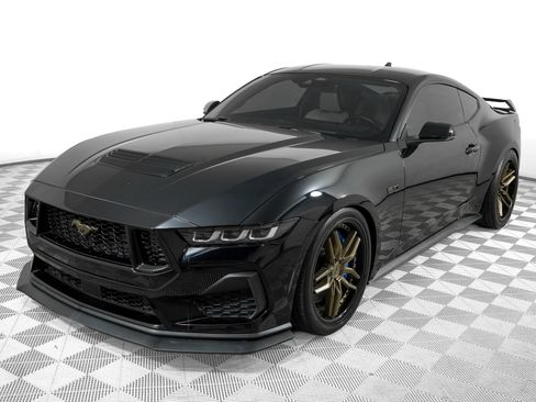 Used 2024 Ford Mustang GT Premium RWD image 8