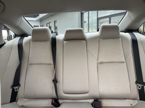 Used 2018 Honda Accord LX image 21